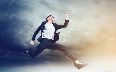 <strong>如何應(yīng)對(duì)美國正式加收2000億美元產(chǎn)品關(guān)稅</strong>